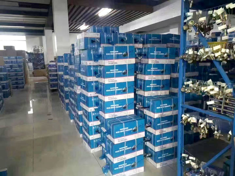 JINAN HOWOSTAR AUTO PARTS CO.,LTD linha de produção da fábrica